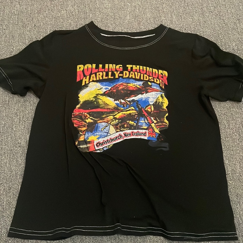 Graphic tee